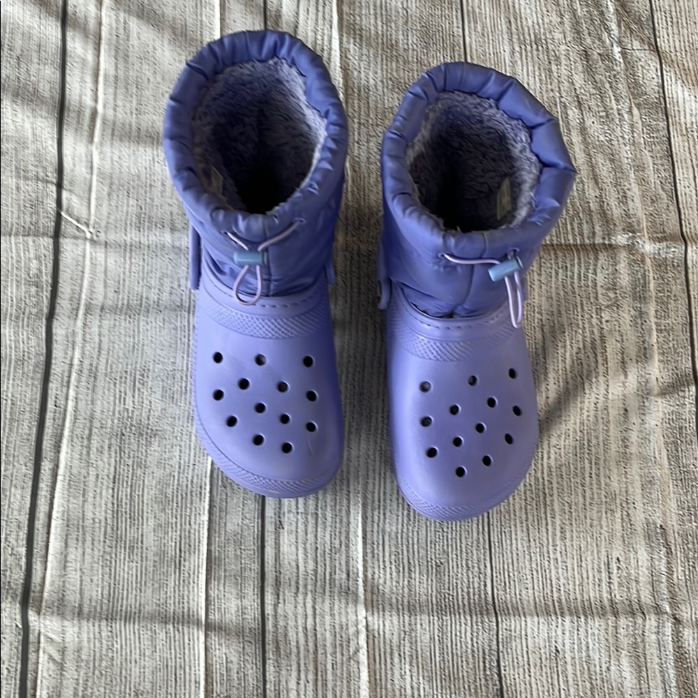 CROCS Purple Winter Boots with Plush Lining